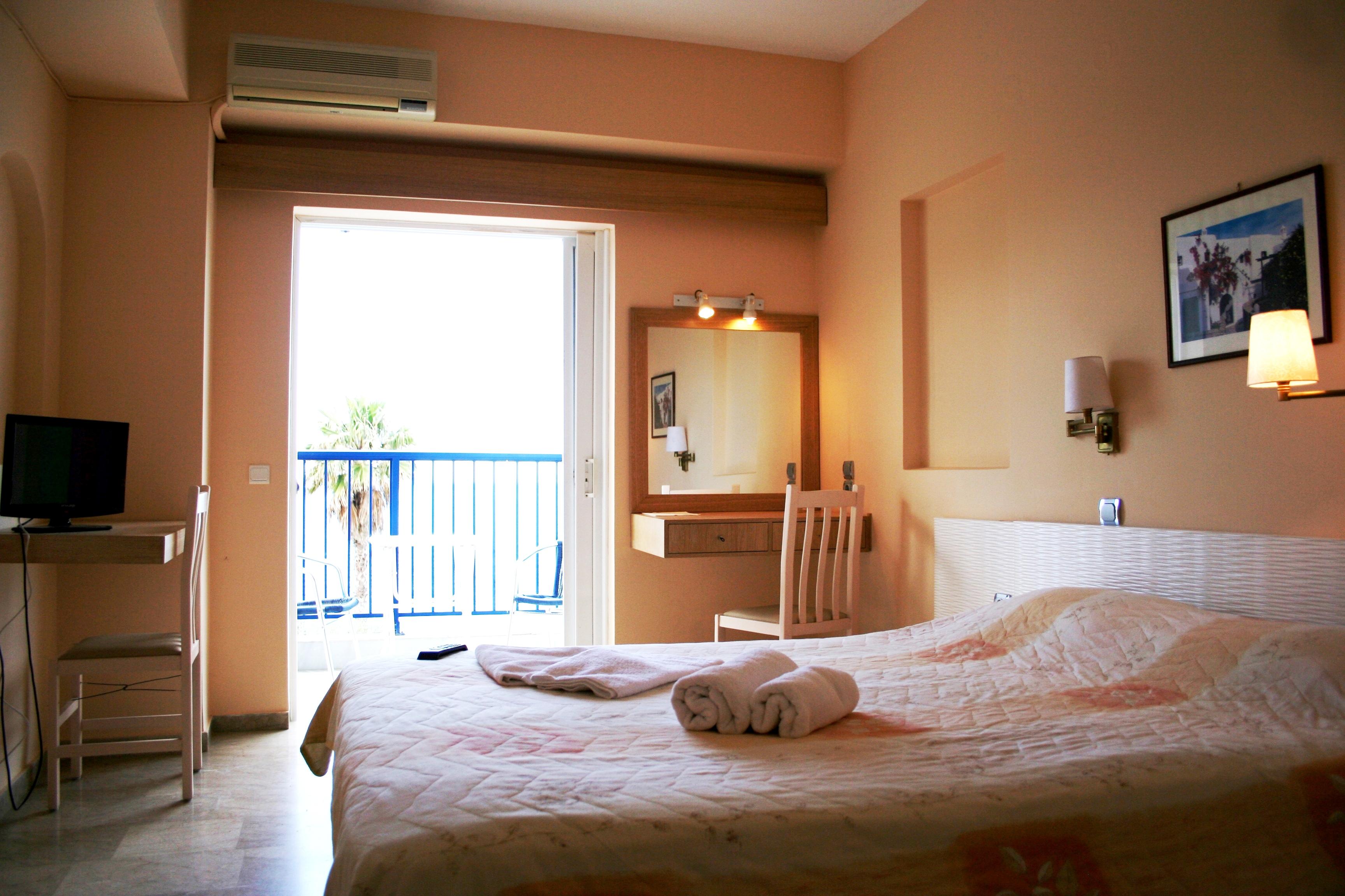 Hotel Golden Sun Finikounta Buitenkant foto