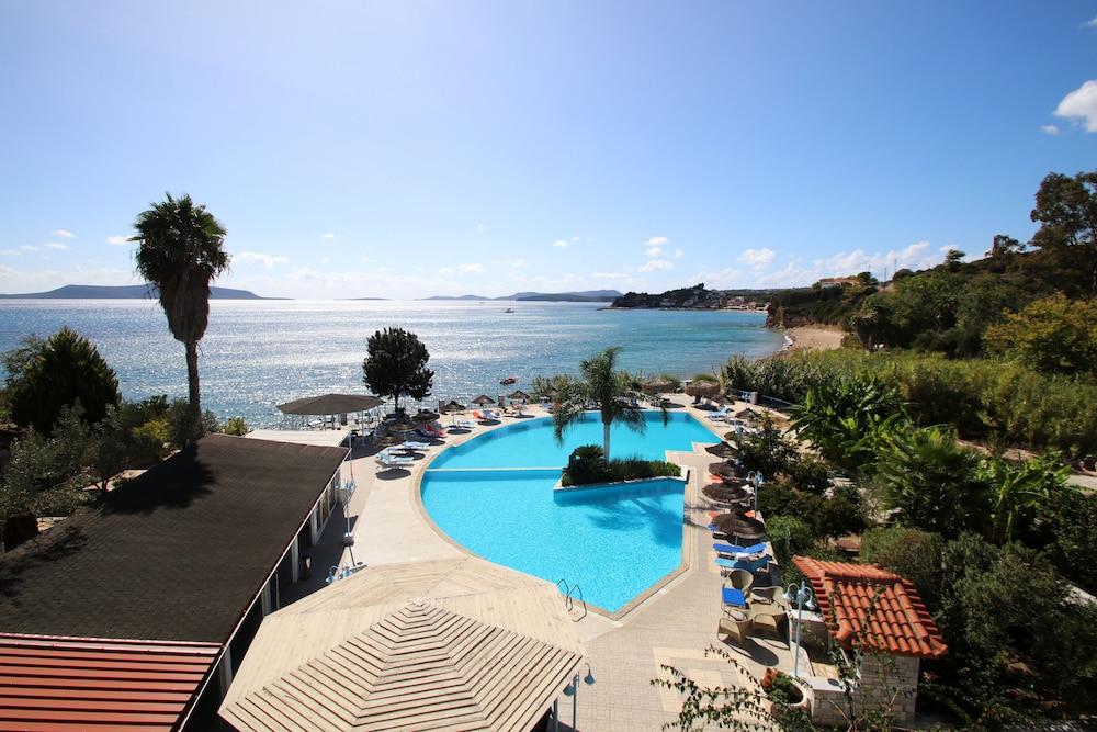Hotel Golden Sun Finikounta Buitenkant foto