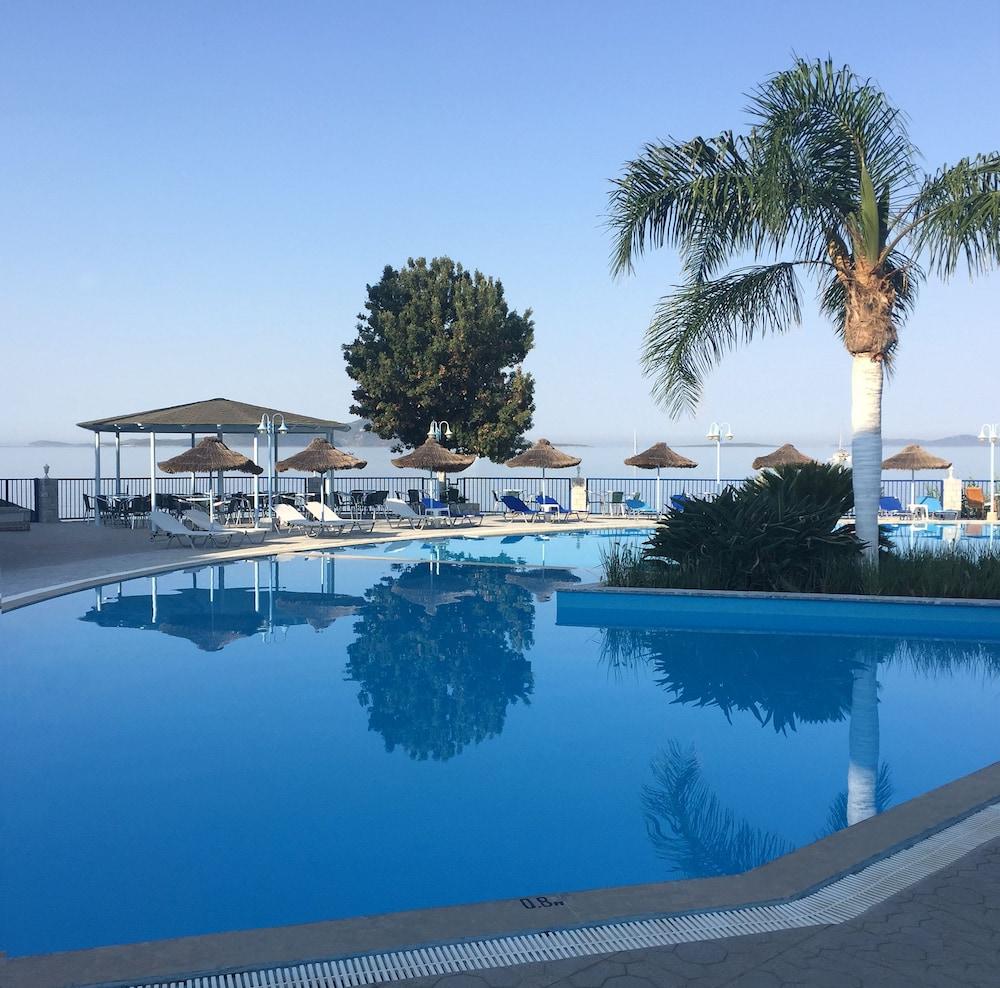 Hotel Golden Sun Finikounta Buitenkant foto