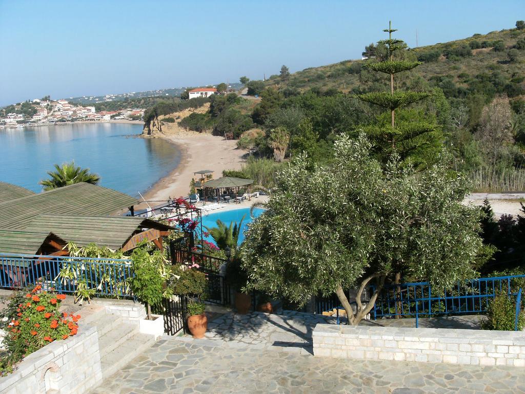 Hotel Golden Sun Finikounta Buitenkant foto